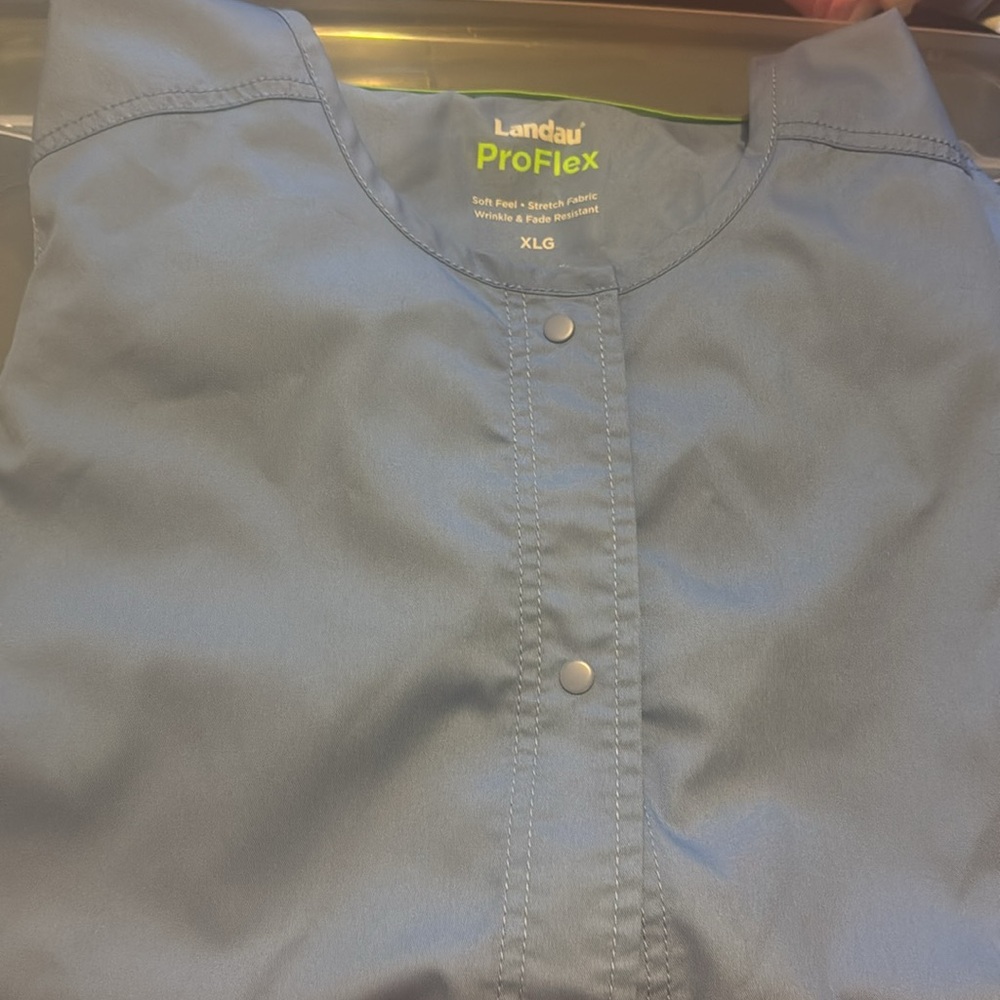 Ladies Scrub jacket